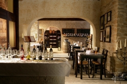 Steinwand mediterran