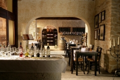 Steinwand mediterran