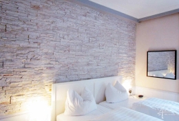 Im Schlafzimmer
