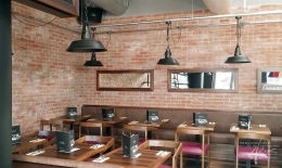Designwand im Restaurant
