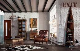 Weiße Steinpaneele im Wohnzimmer