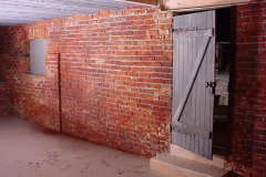 Steinwand mit Ziegel rustikal