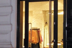 Stein-Ziegelwand im Shop