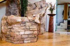 Felsen mit Stein Amalfi kombiniert