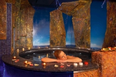 Felsen in der Therme
